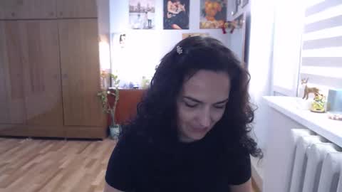 AlexisMillers online show from 10-29-25, 01:02