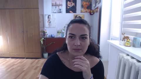 AlexisMillers online show from 11-21-25, 11:42