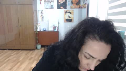 AlexisMillers online show from 05-01-26, 07:46
