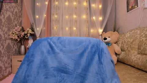 Snapshot of alexissadele chatting on 12-07-24, 01:14 Amely online show from 12-07-24, 01:14