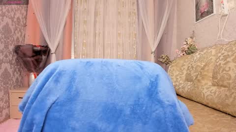 Snapshot of alexissadele chatting on 01-23-25, 01:19 Amely online show from 01-23-25, 01:19