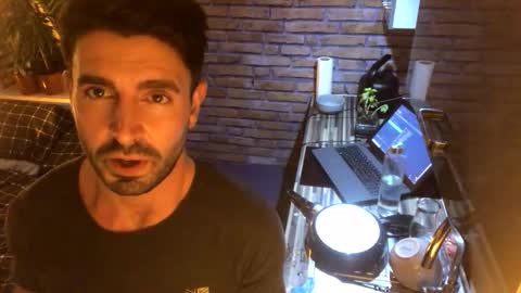 Snapshot of alexlive1 chatting on 10-18-25, 10:21 alexlive1 online show from 10-18-25, 10:21