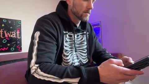 Alex Mann online show from 03-08-26, 05:39