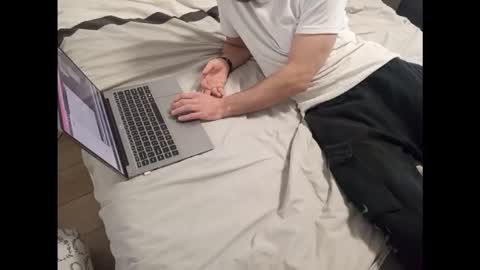 alexp779477 online show from 02-08-26, 11:13