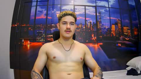 Snapshot of alexpierss chatting on 10-02-25, 08:05 Alex online show from 10-02-25, 08:05