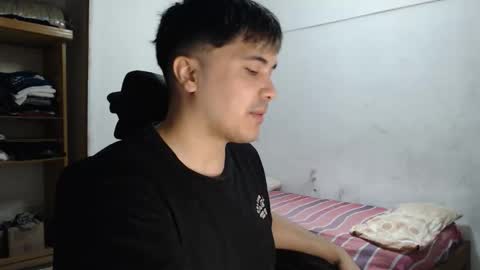 Snapshot of alexriversx chatting on 03-20-26, 04:56 Alexander online show from 03-20-26, 04:56