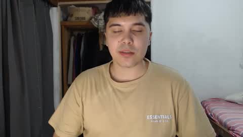 Snapshot of alexriversx chatting on 03-27-26, 05:45 Alexander online show from 03-27-26, 05:45