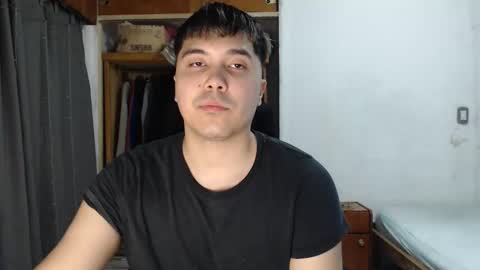 Snapshot of alexriversx chatting on 03-28-26, 07:13 Alexander online show from 03-28-26, 07:13