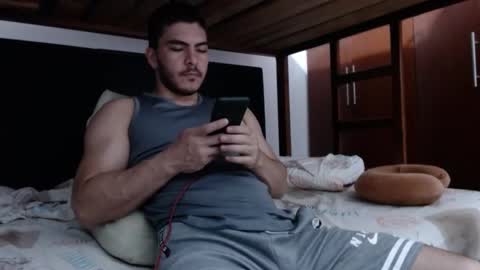 alexsb1998 online show from 02-07-25, 03:12