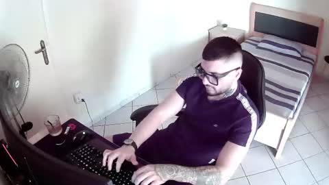 alexthepro00 online show from 07-17-26, 01:29
