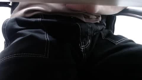 Snapshot of alextwunkk chatting on 01-10-25, 11:50 Alex online show from 01-10-25, 11:50