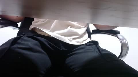 Snapshot of alextwunkk chatting on 03-05-25, 09:16 Alex online show from 03-05-25, 09:16