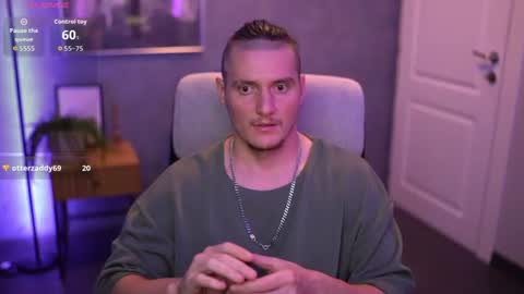 Alex online show from 06-11-26, 06:06