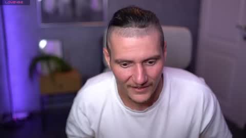 Alex online show from 07-28-26, 12:48