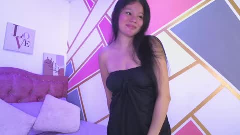 Snapshot of alexxa_cutie chatting on 05-11-26, 11:27 Alexxa online show from 05-11-26, 11:27