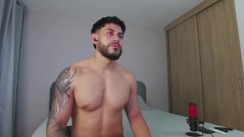 Alex   freelance model  instagram alex b229 online show from 10-17-25, 10:45