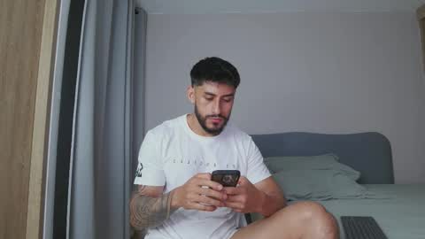 Alex   freelance model  instagram alex b229 online show from 10-26-25, 10:58