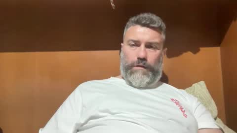 Snapshot of alfali chatting on 10-14-25, 06:42 alfali online show from 10-14-25, 06:42