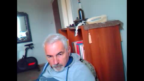 I wanna cum online show from 01-08-25, 09:53