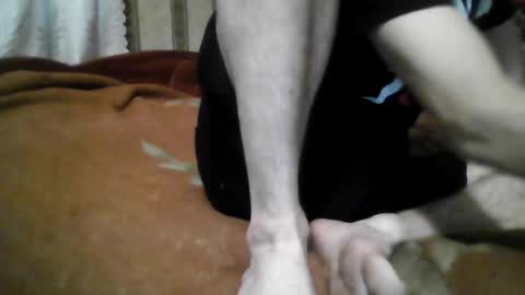 Snapshot of alferezsolvajo chatting on 06-14-26, 01:24 alferezsolvajo online show from 06-14-26, 01:24