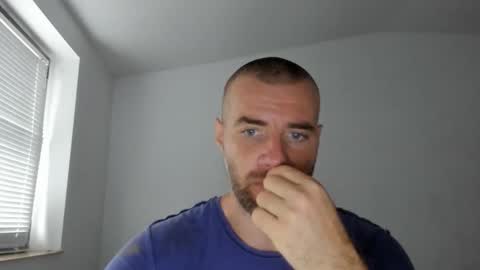 alfiesolomons87 online show from 10-09-25, 08:56