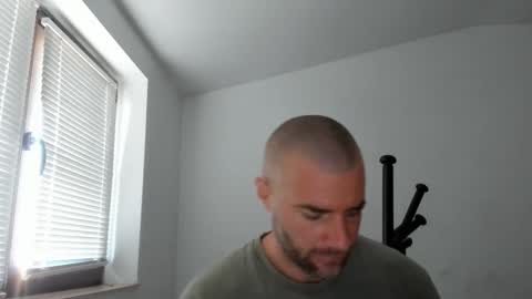 alfiesolomons87 online show from 10-17-25, 11:57