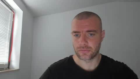 alfiesolomons87 online show from 11-10-25, 08:02