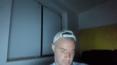 alfiesolomons87 online show from 05-14-26, 07:42