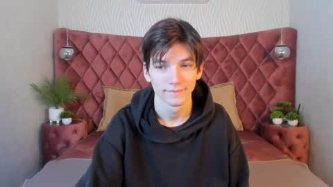 Alfred online show from 10-29-25, 07:21