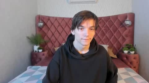 Alfred online show from 10-31-25, 07:20