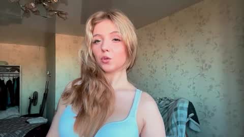 Maria online show from 10-20-25, 06:58