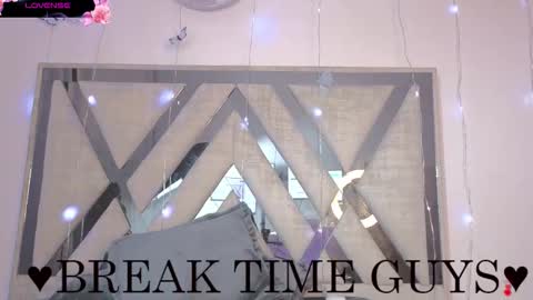 Carolina Join The Fan Club  online show from 12-22-25, 02:41