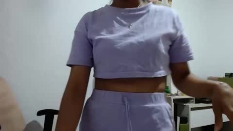 Alia  online show from 02-13-26, 01:07