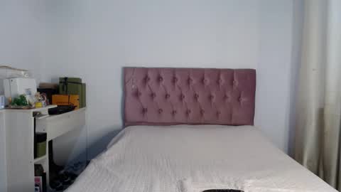 Alia      Anjali  online show from 09-20-25, 02:29