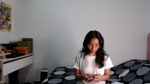 Alia      Anjali  online show from 11-21-25, 01:43