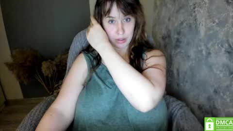 Snapshot of aliaa_ chatting on 01-23-25, 01:13 aliaa_ online show from 01-23-25, 01:13