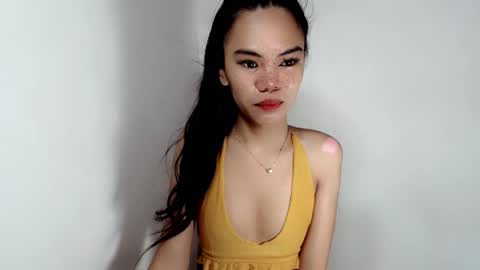 Snapshot of aliahadams chatting on 09-25-25, 04:16 ALIAH online show from 09-25-25, 04:16