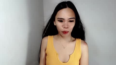 Snapshot of aliahadams chatting on 10-08-25, 07:28 ALIAH online show from 10-08-25, 07:28