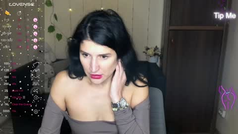 Alianna online show from 01-04-25, 12:38