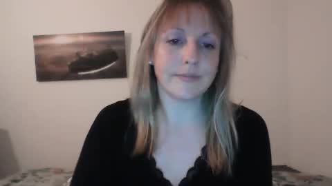 Alice online show from 01-08-25, 04:33