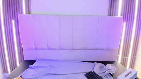 Snapshot of alice_26__ chatting on 07-09-26, 08:35 alice_26__ online show from 07-09-26, 08:35