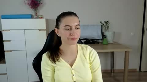 Alice online show from 09-25-25, 06:22