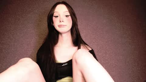 Alice Aris online show from 12-26-24, 03:20