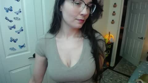 Alice Asks online show from 05-24-26, 03:55