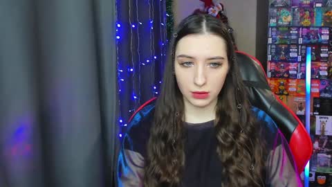 Alice online show from 12-24-24, 03:26