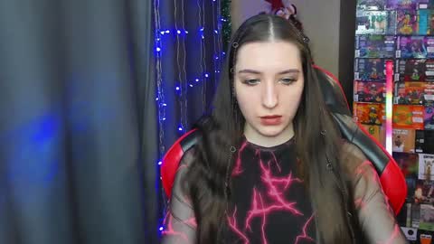 Alice online show from 12-25-24, 04:43