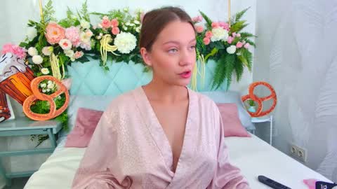 Alice in Wonderland  online show from 09-27-25, 06:18