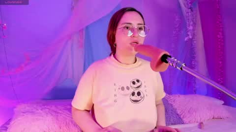 Mey online show from 05-03-26, 04:51