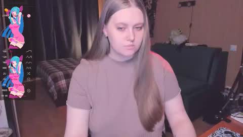 Alice 3 online show from 10-04-25, 09:07