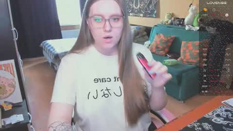 Snapshot of alice_dreamgirl_ chatting on 03-28-26, 10:48 Alice 3 online show from 03-28-26, 10:48